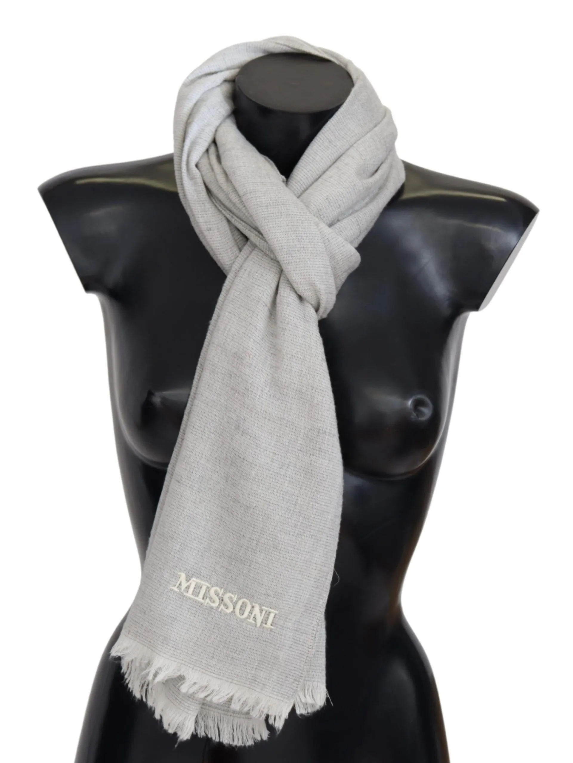 Missoni Men's Elegant Wool Scarf with Signature Embroidery