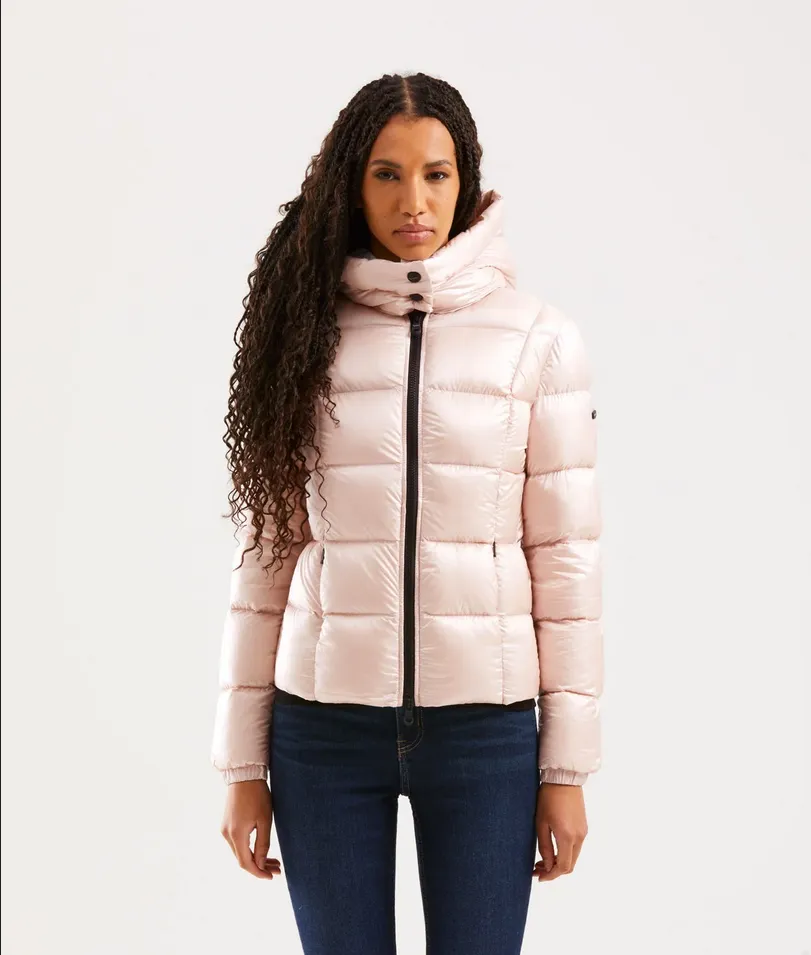 Refrigiwear Women's Chic Short Quilted Down Jacket with Maxi Hood