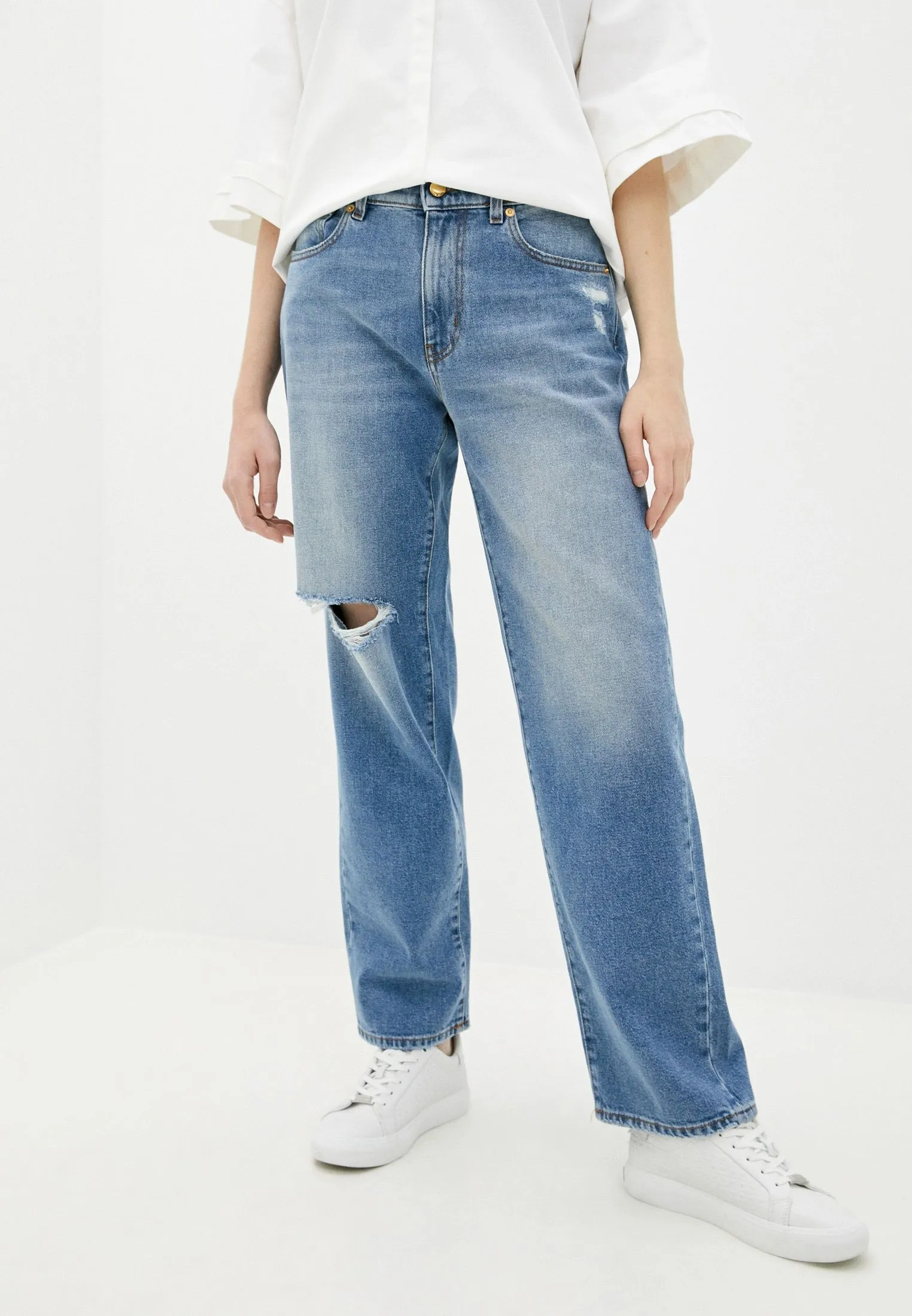 Love Moschino Women's Chic Distressed Love Moschino Jeans