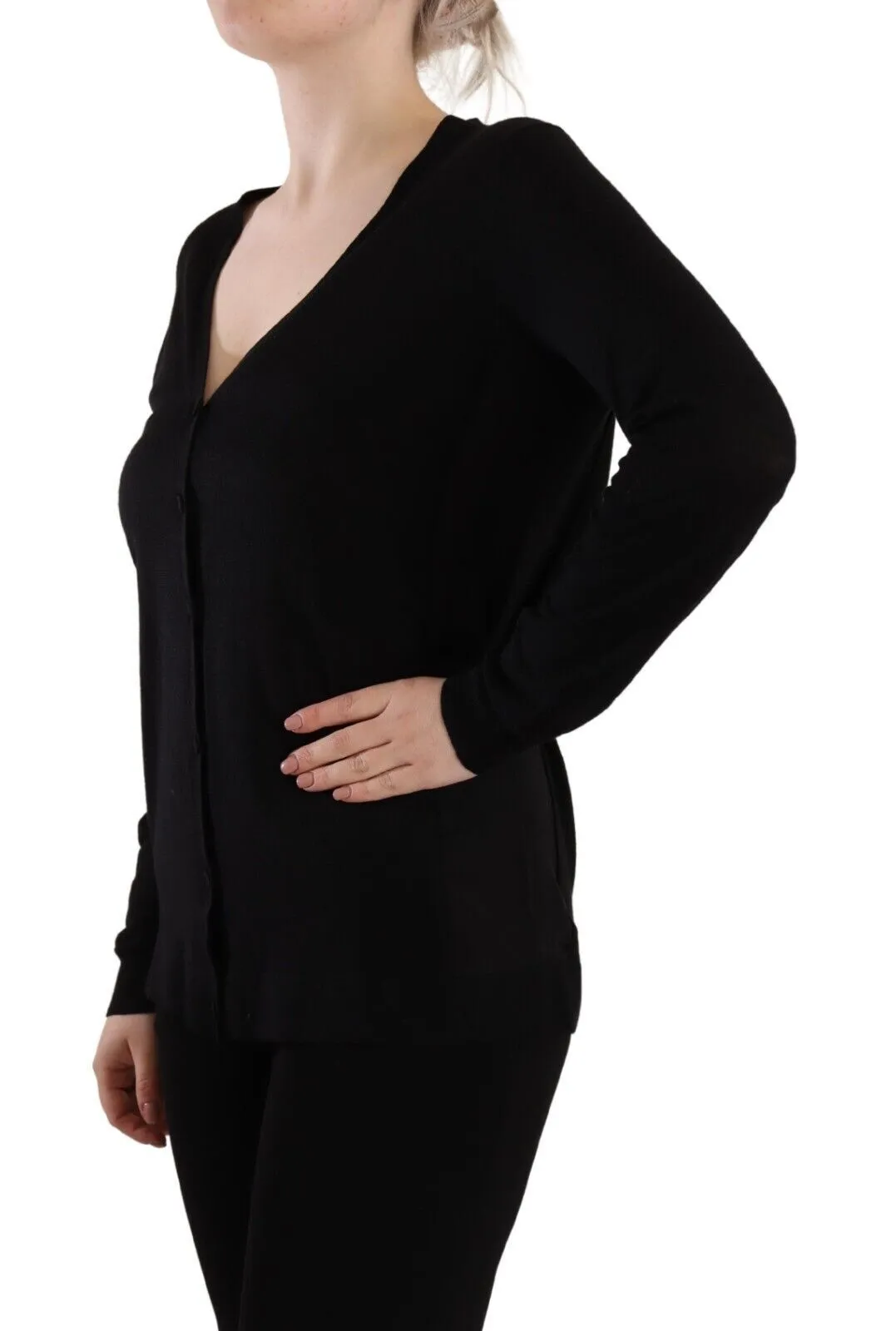 Dolce & Gabbana Women's Elegant Black V-Neck Wool Pullover