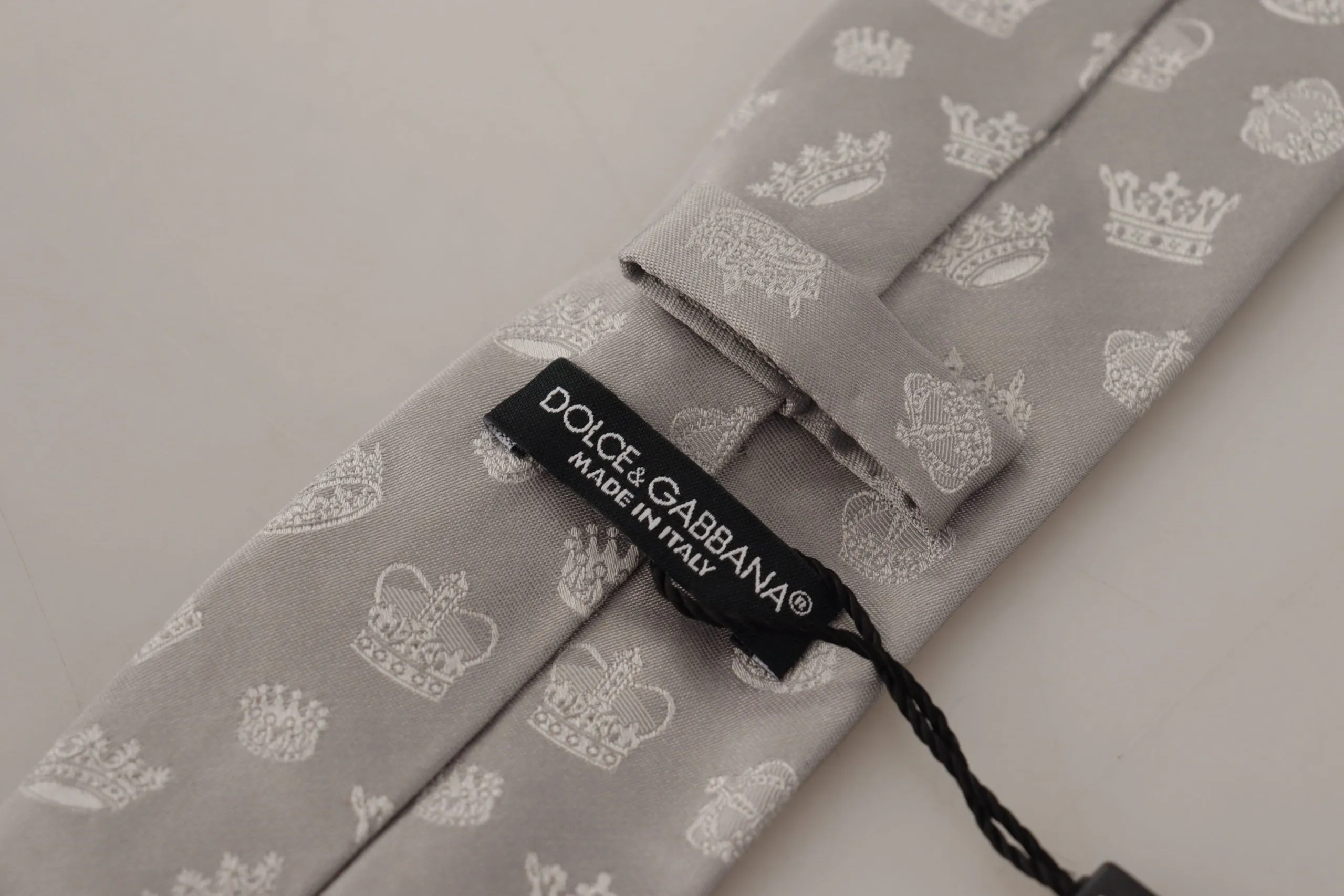 Dolce & Gabbana Men's Elegant Silk Gray Crown Print Bow Tie