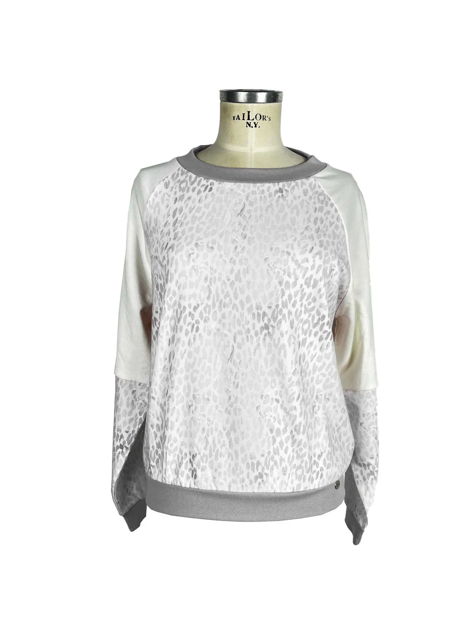 Yes Zee Women's Chic Leopard Texture Hooded Sweatshirt