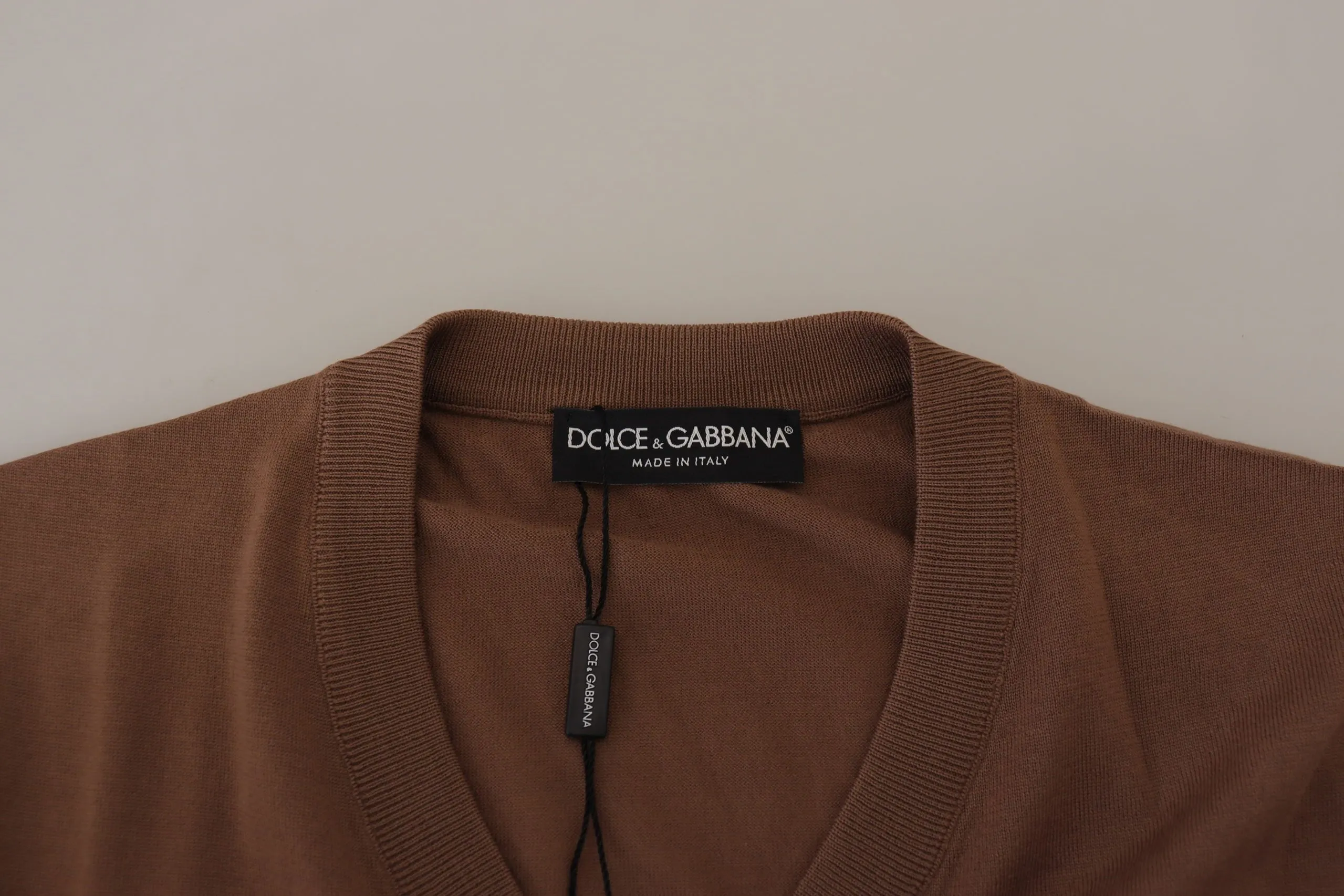 Dolce & Gabbana Men's Elegant Virgin Wool V-Neck Pullover Sweater