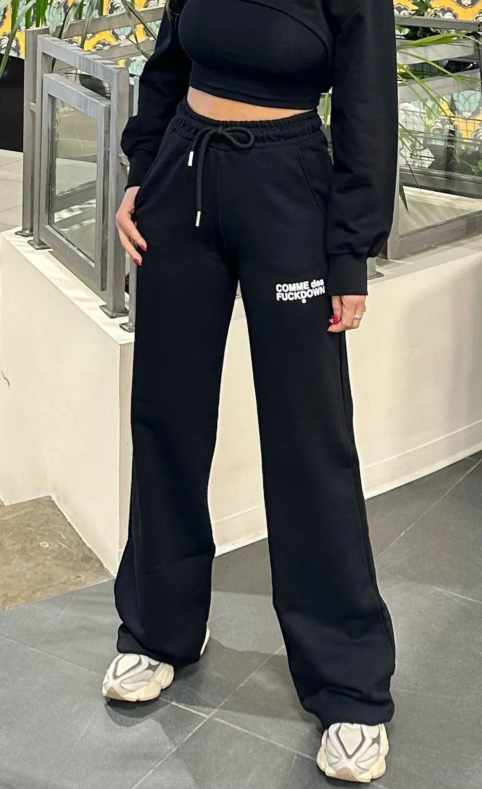 Comme Des Fuckdown Women's Elevate Your Casuals with Chic Black Sweatpants