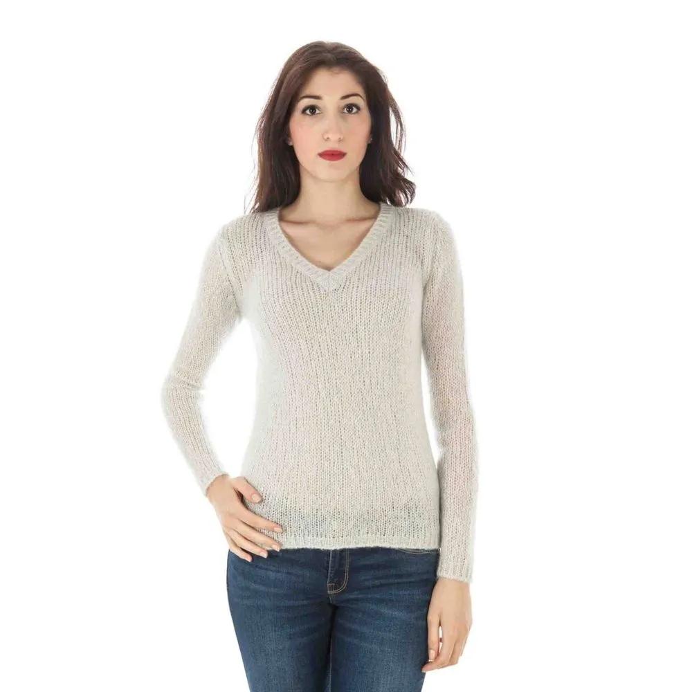 Fred Perry Women's White Wool Sweater
