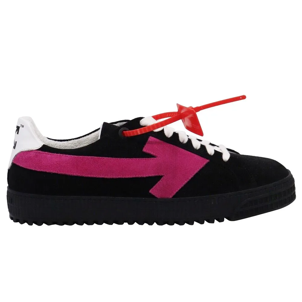 Off-White Men's Sleek Black Suede Sneakers with Fuchsia Arrow Detail