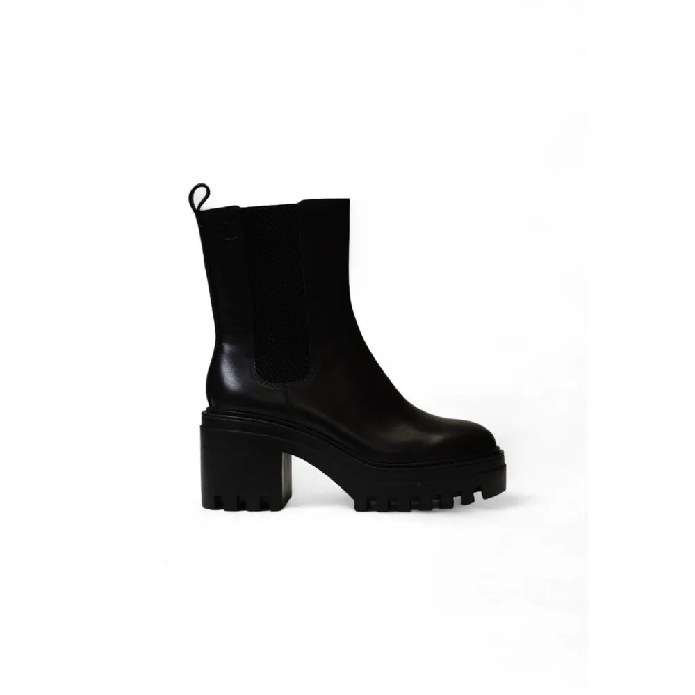 Calvin Klein Women's Black Leather Boot