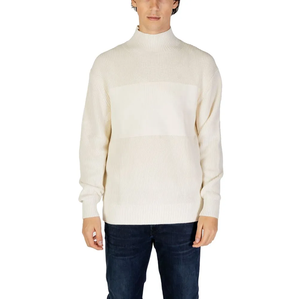 Calvin Klein Jeans Men's Cream Cotton Sweater