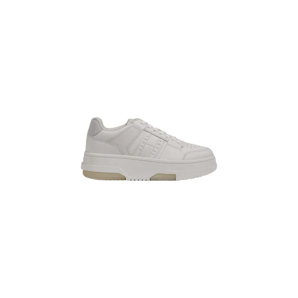 Tommy Hilfiger Women's Gray Leather Sneaker