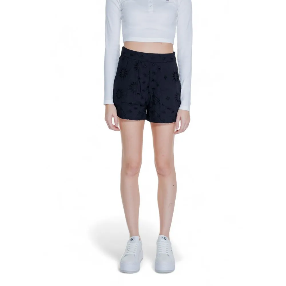Only Women's Black Cotton Short