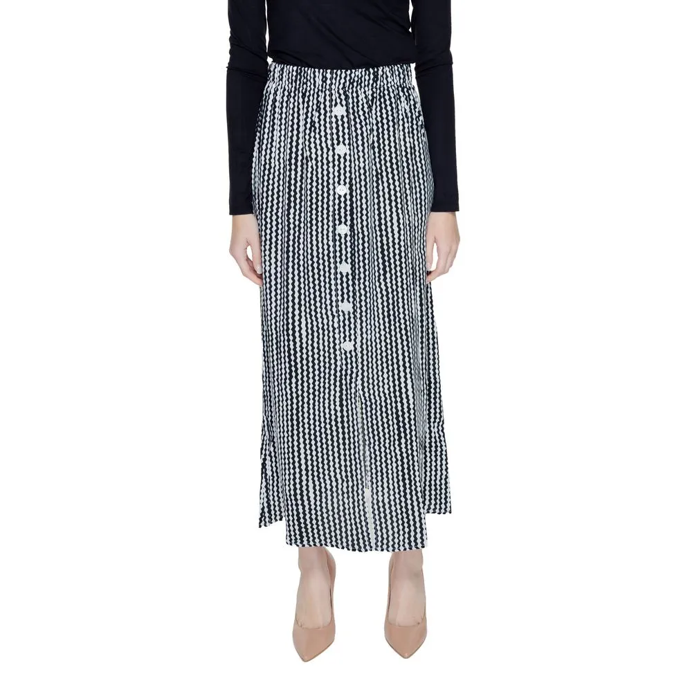 Only Women's Black Viscose Skirt