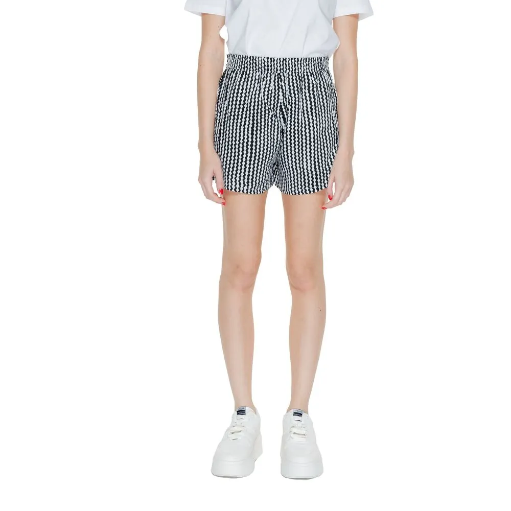 Only Women's Black Viscose Short