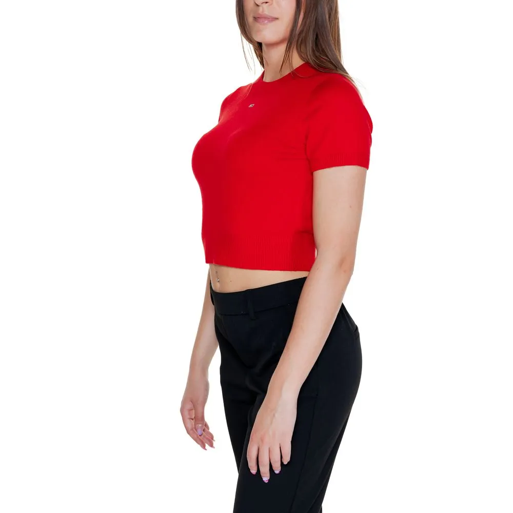 Tommy Hilfiger Jeans Women's Red Organic Cotton Tops & T-Shirt