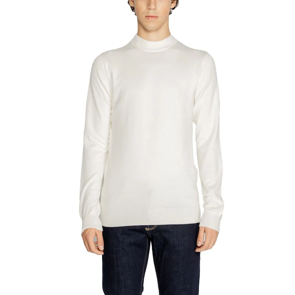 Antony Morato Men's Cream Viscose T-Shirt