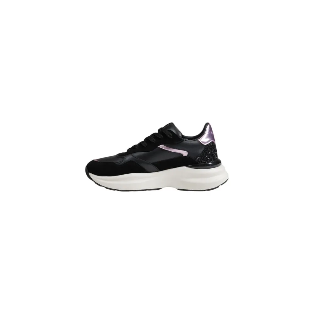 Crime London Women's Black Leather Sneaker