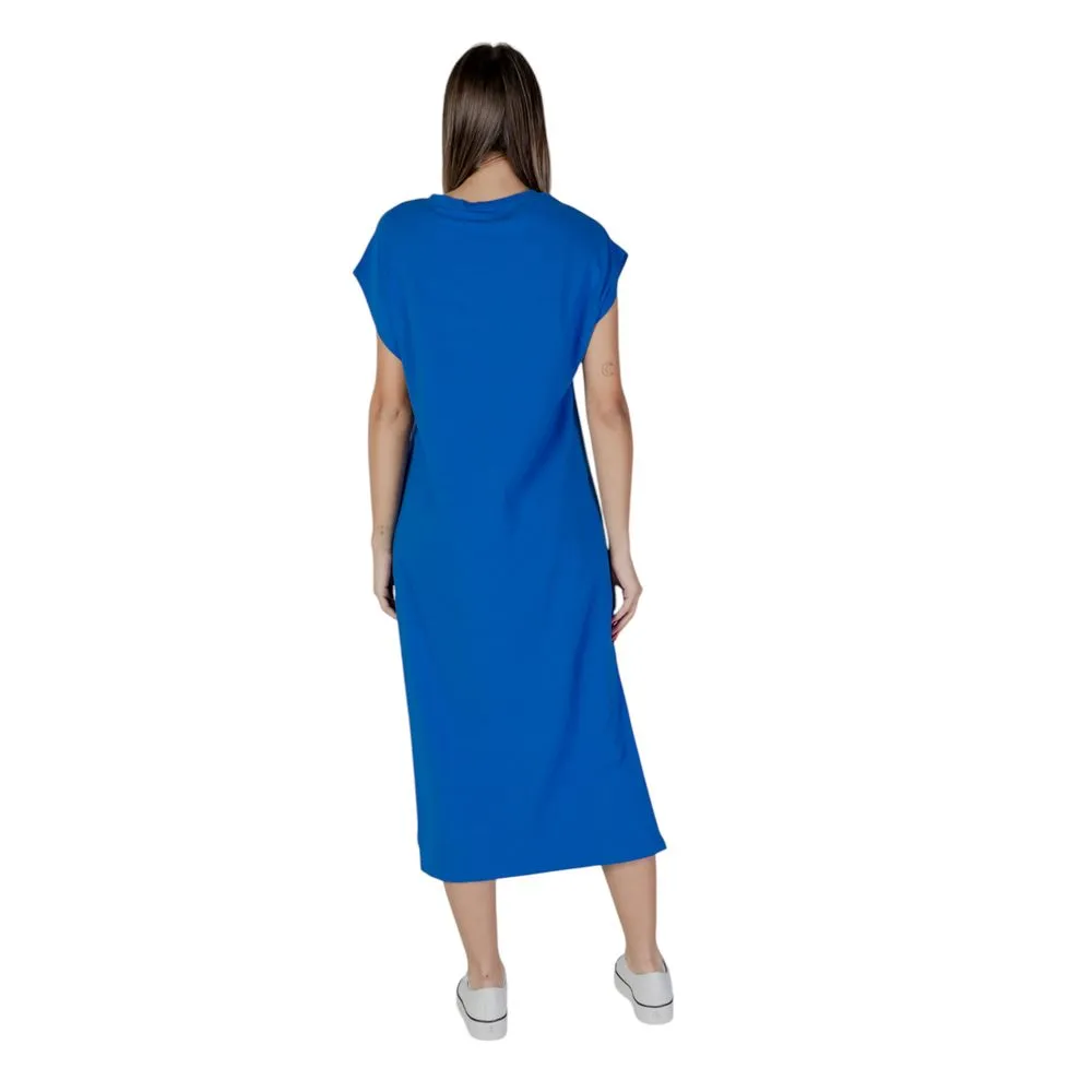 B.Young Women's Blue Cotton Dress