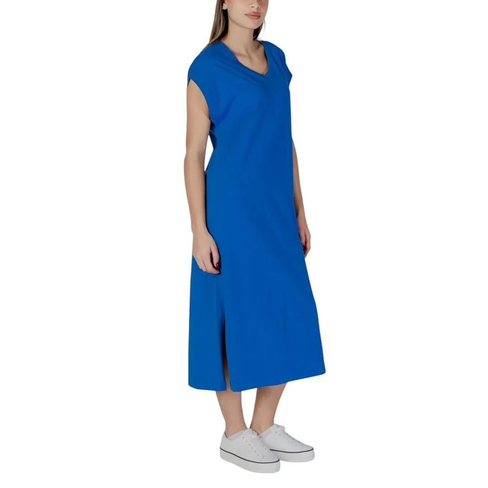B.Young Women's Blue Cotton Dress