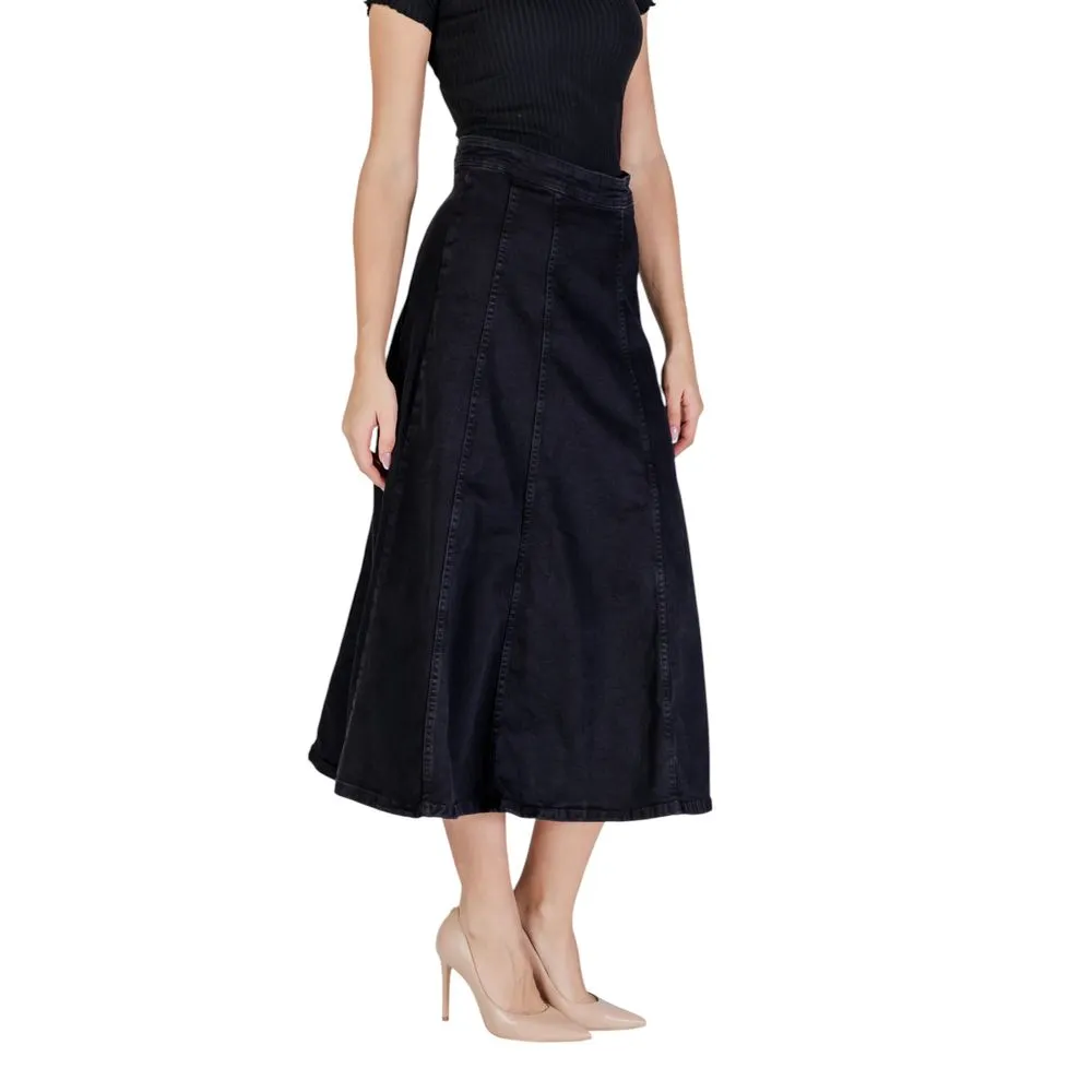 ICHI Women's Black Cotton Skirt