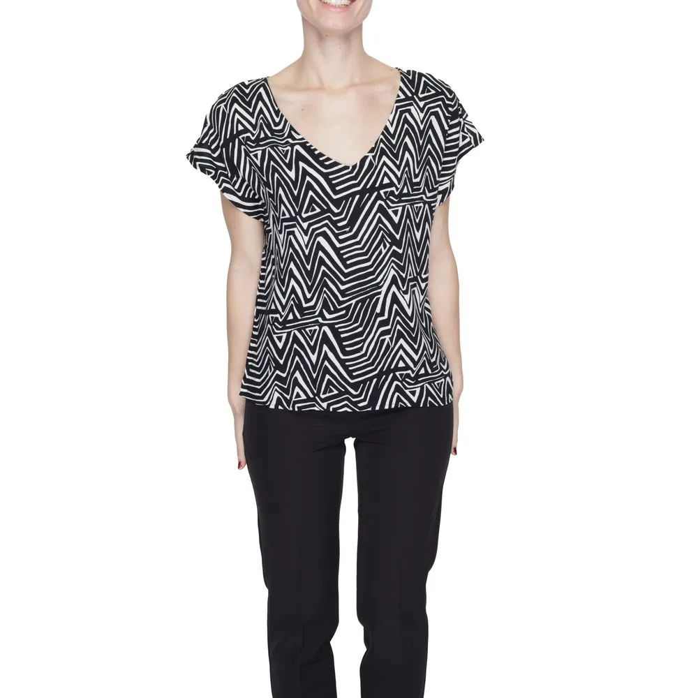 Jacqueline De Yong Women's Black And White Viscose Tops & T-Shirt