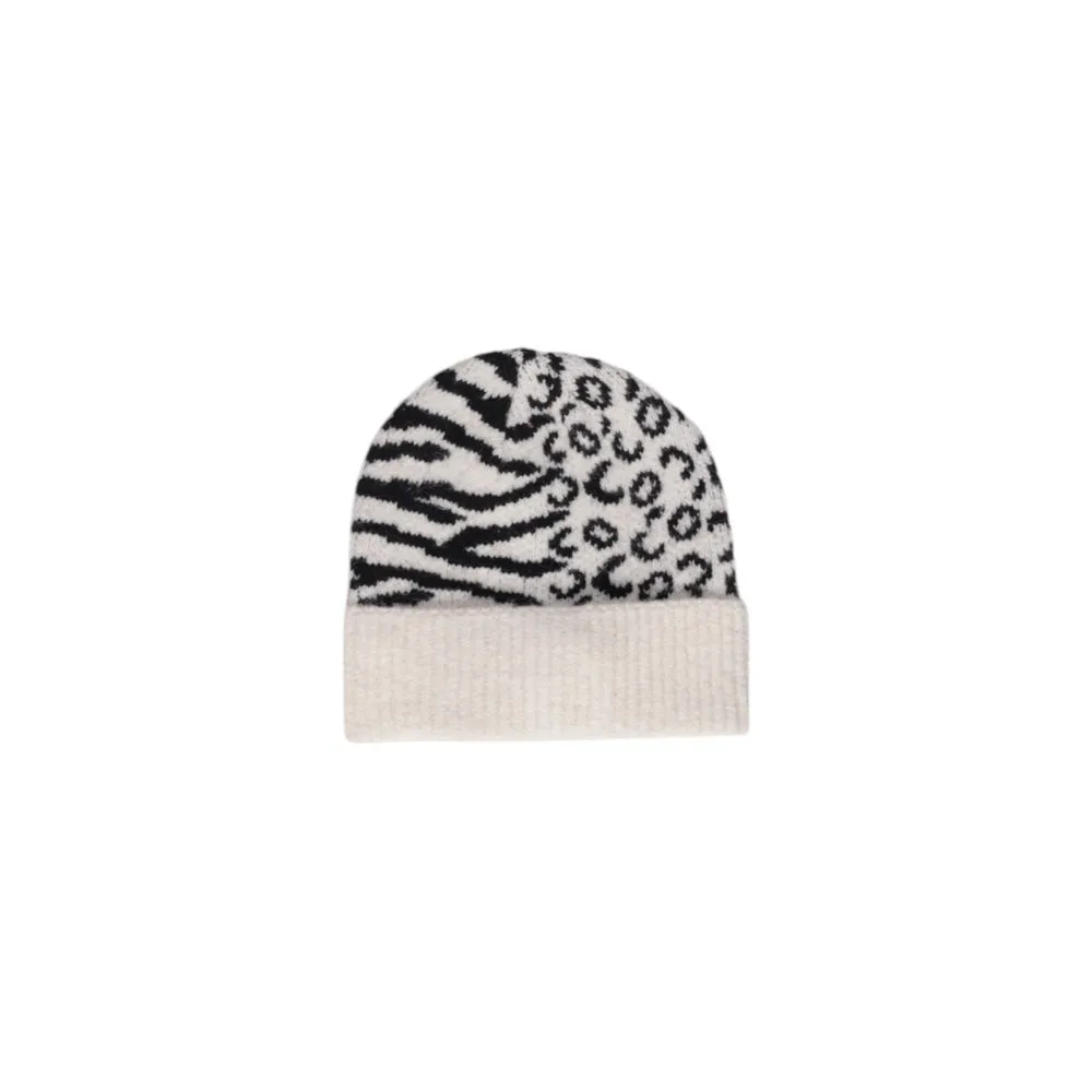 Only Women's White Acrylic Hat