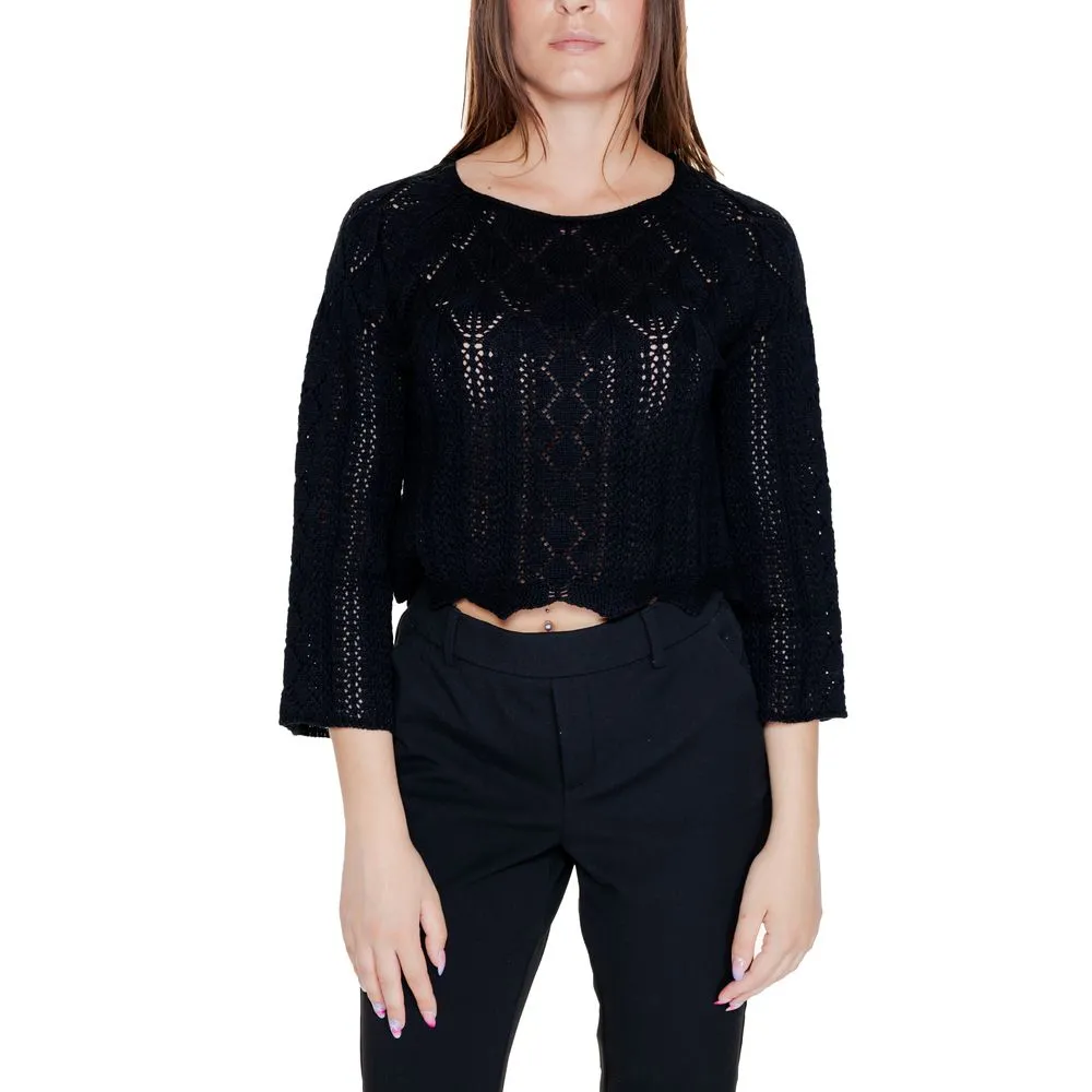 Vero Moda Women's Black Cotton Tops & T-Shirt