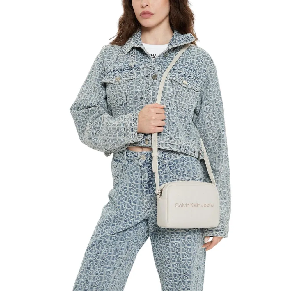 Calvin Klein Jeans Women's White Polyethylene Handbag
