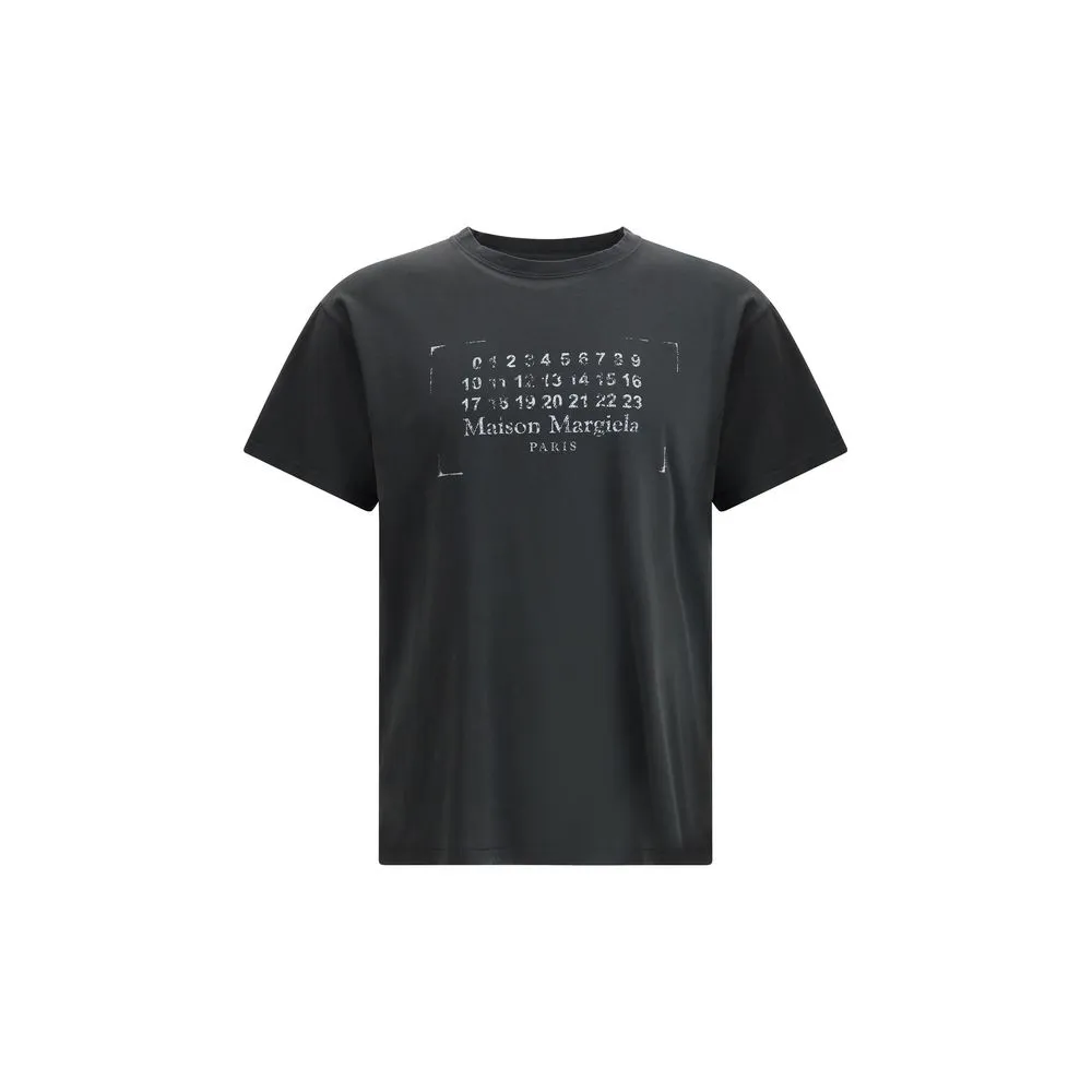 Margiela Men's Maxi logo T-shirt