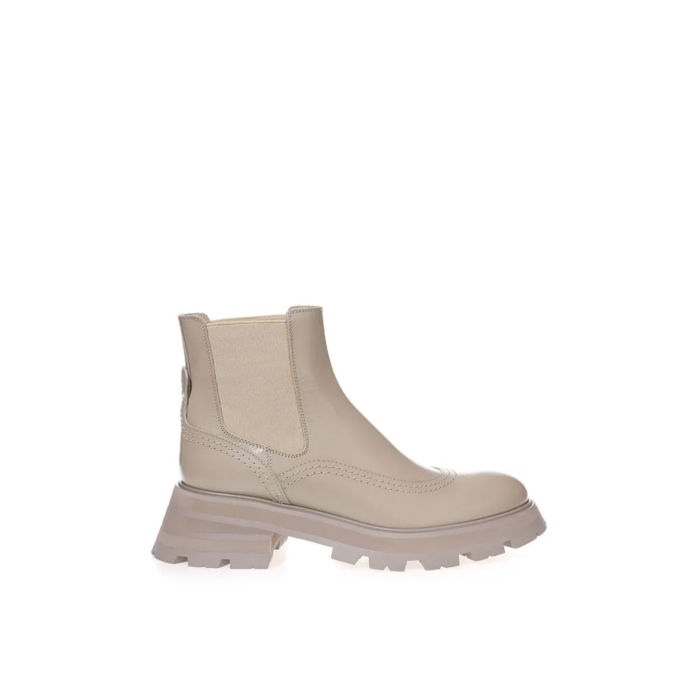 Alexander McQueen Women's Chic Gray Leather Boots for Elegant Steps