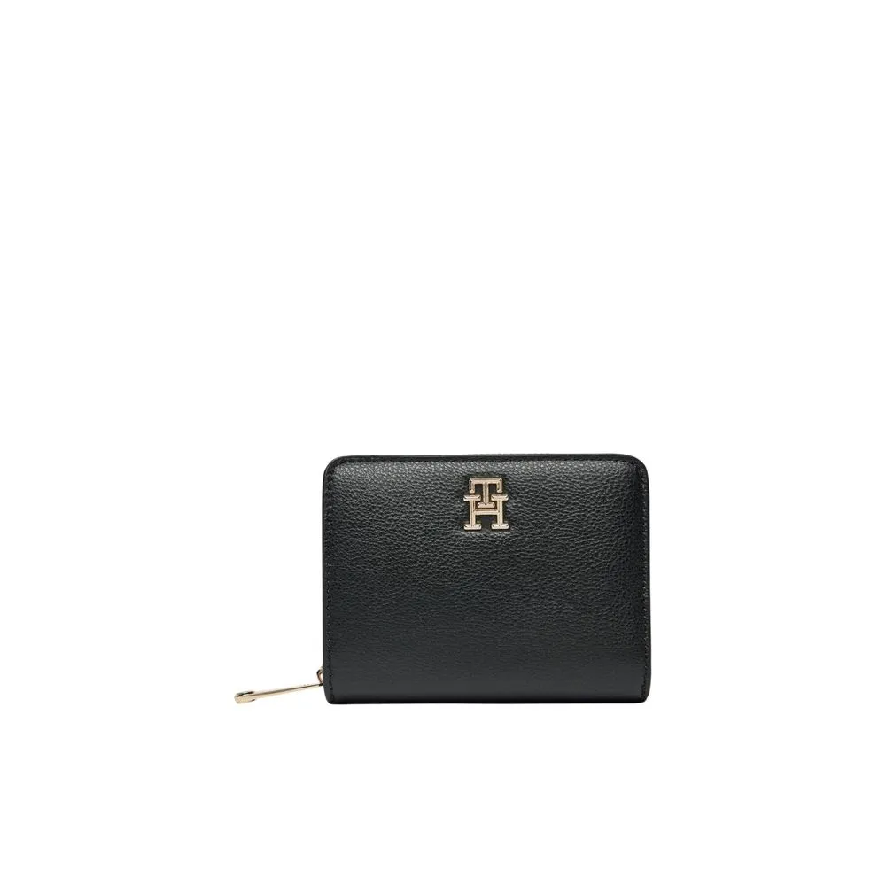 Tommy Hilfiger Women's Black Recycled Polyester Wallet