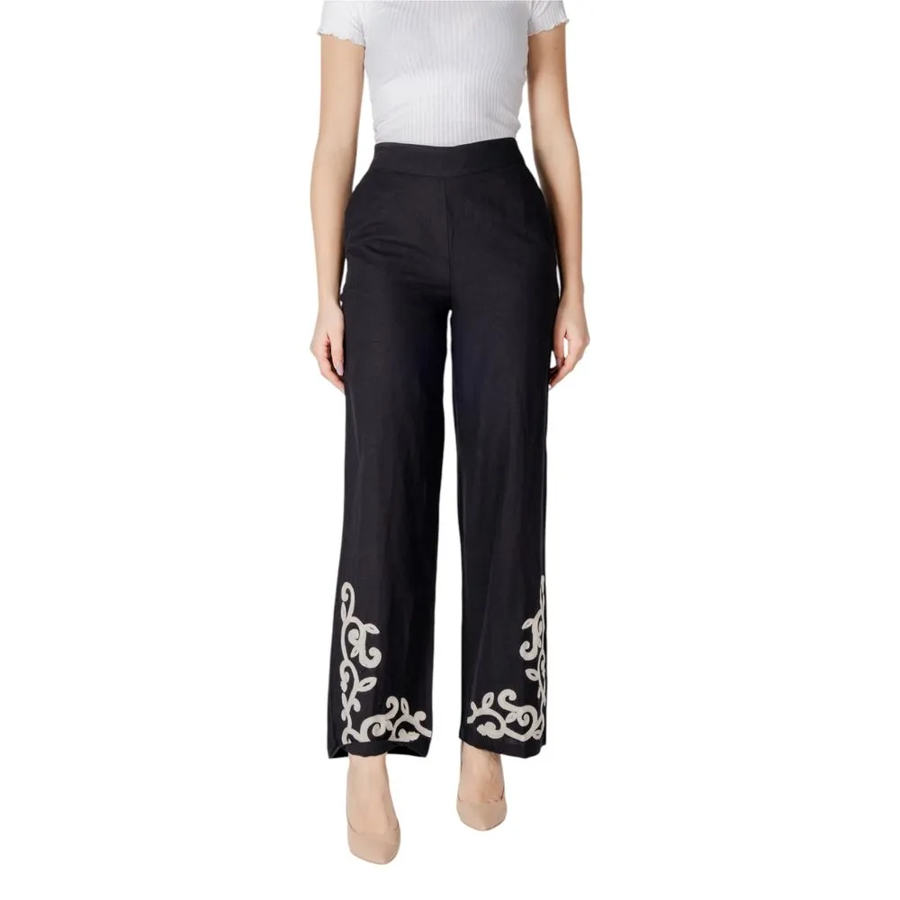 Vila Clothes Women's Black Viscose Jeans & Pant