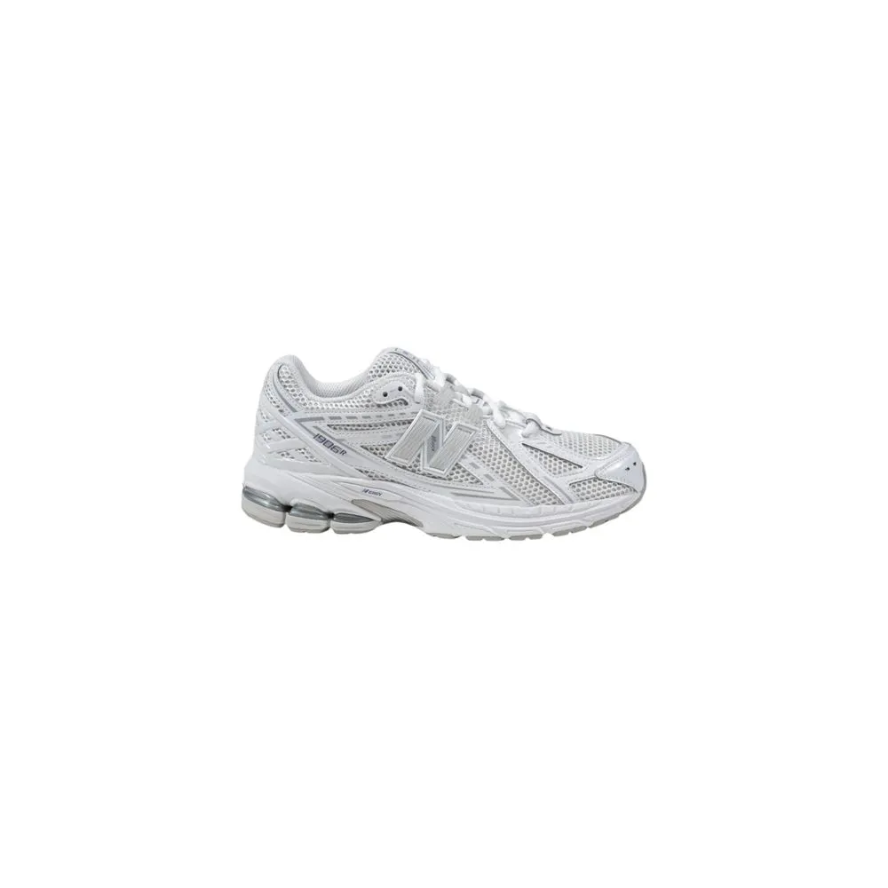 New Balance Women's White Synthetic Sneaker