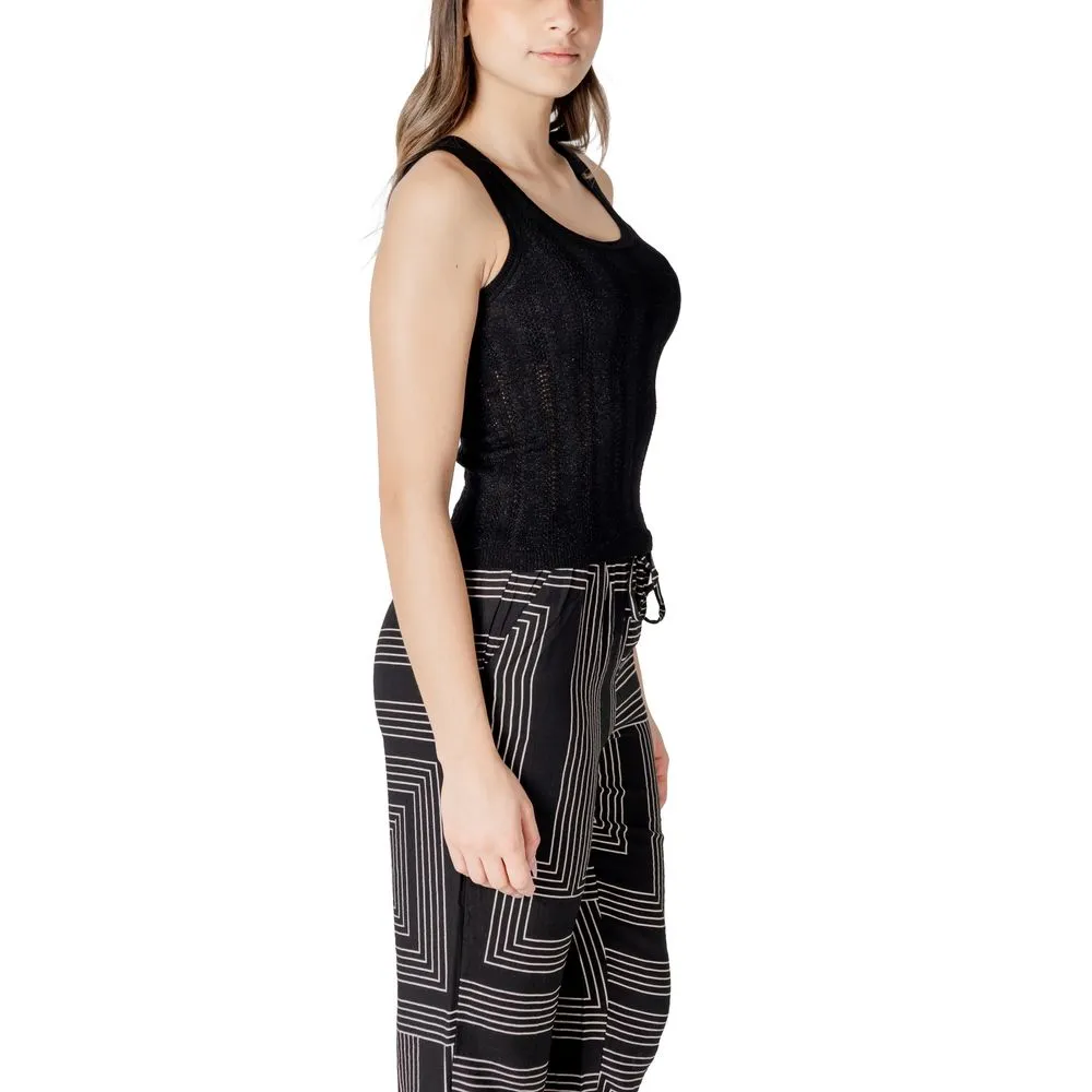 Jacqueline De Yong Women's Black Viscose Tops & T-Shirt