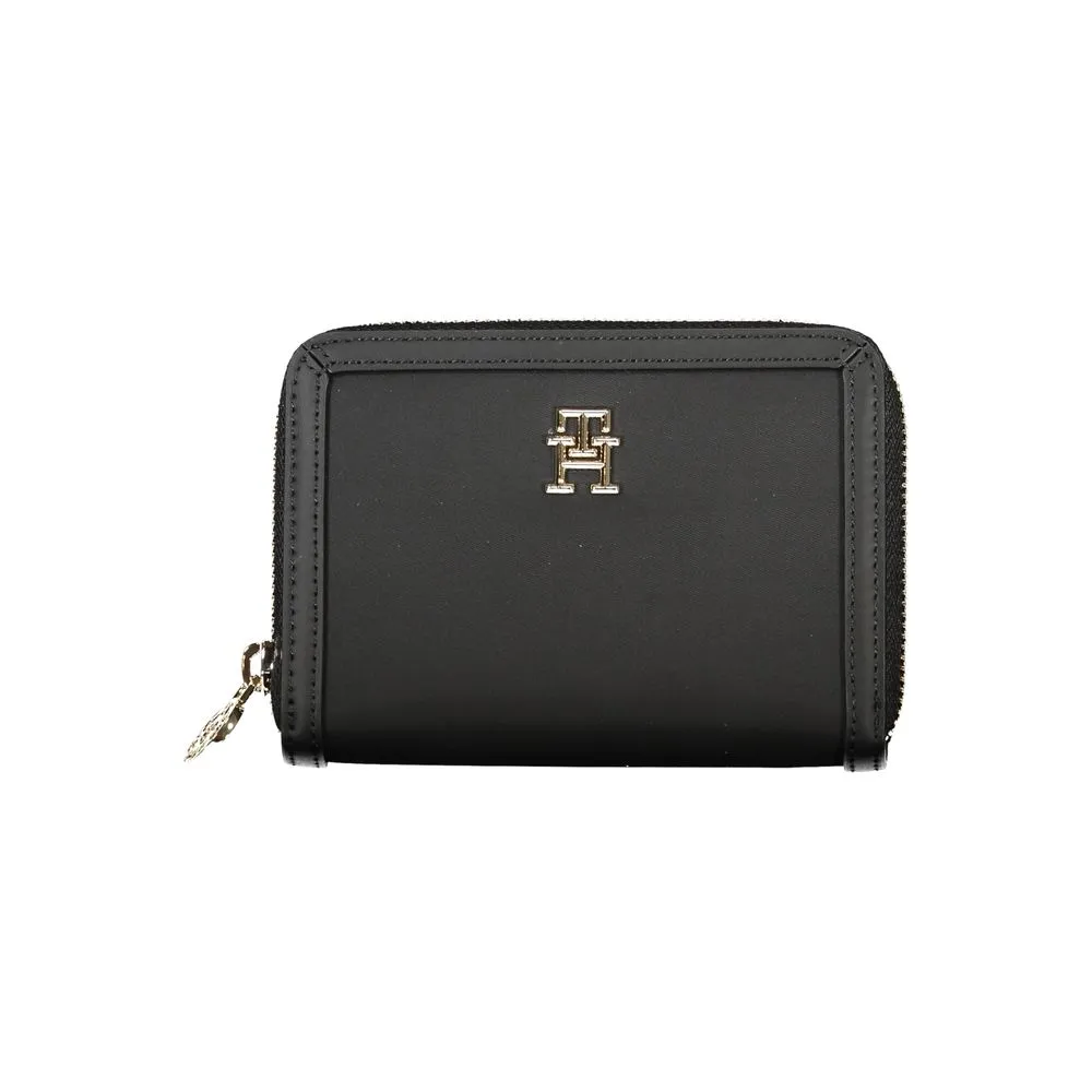Tommy Hilfiger Women's Elegant Zip Wallet with Ample Storage