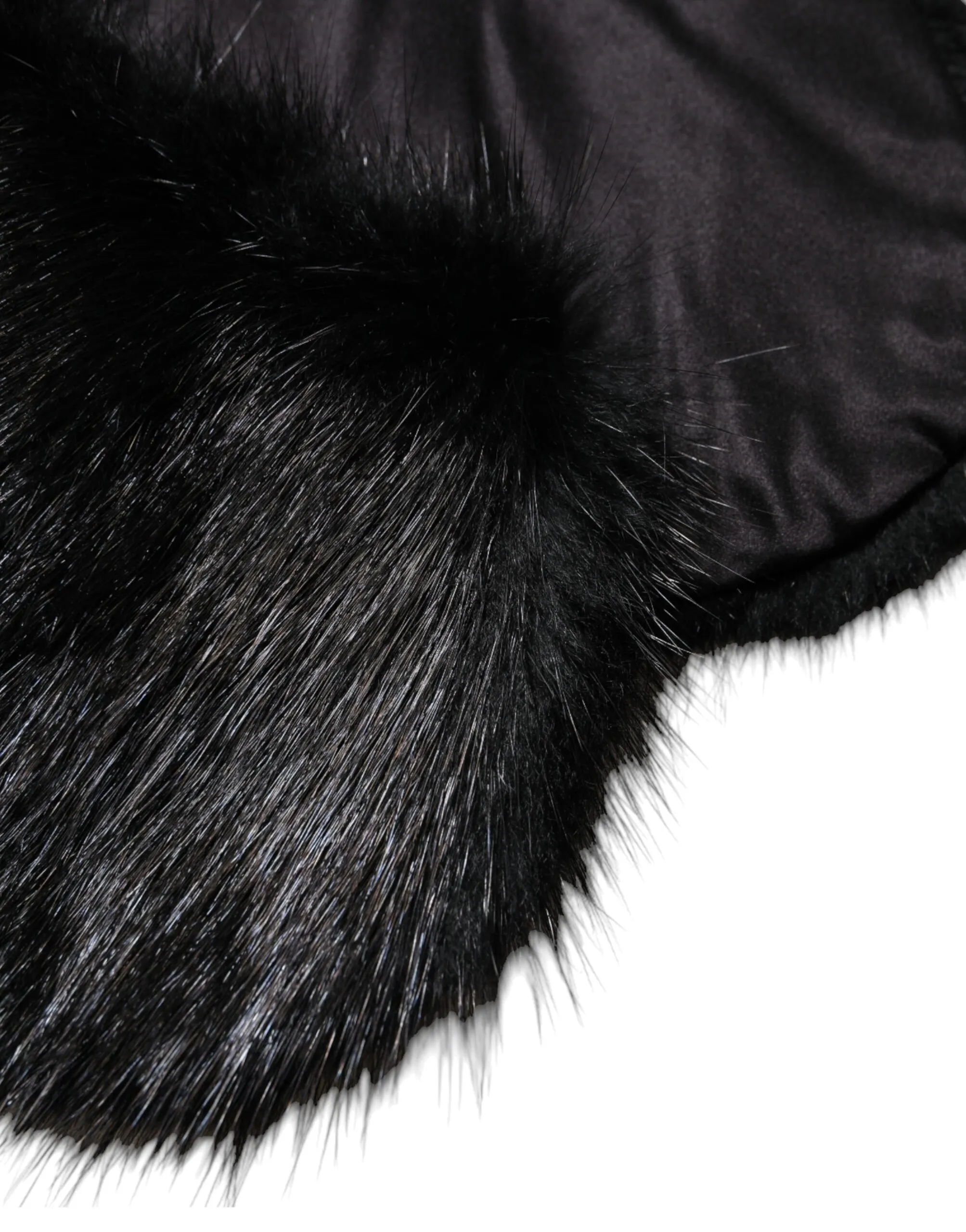 Dolce & Gabbana Women's Black Fur Shawl Neck Wrap Cover Collar Scarf