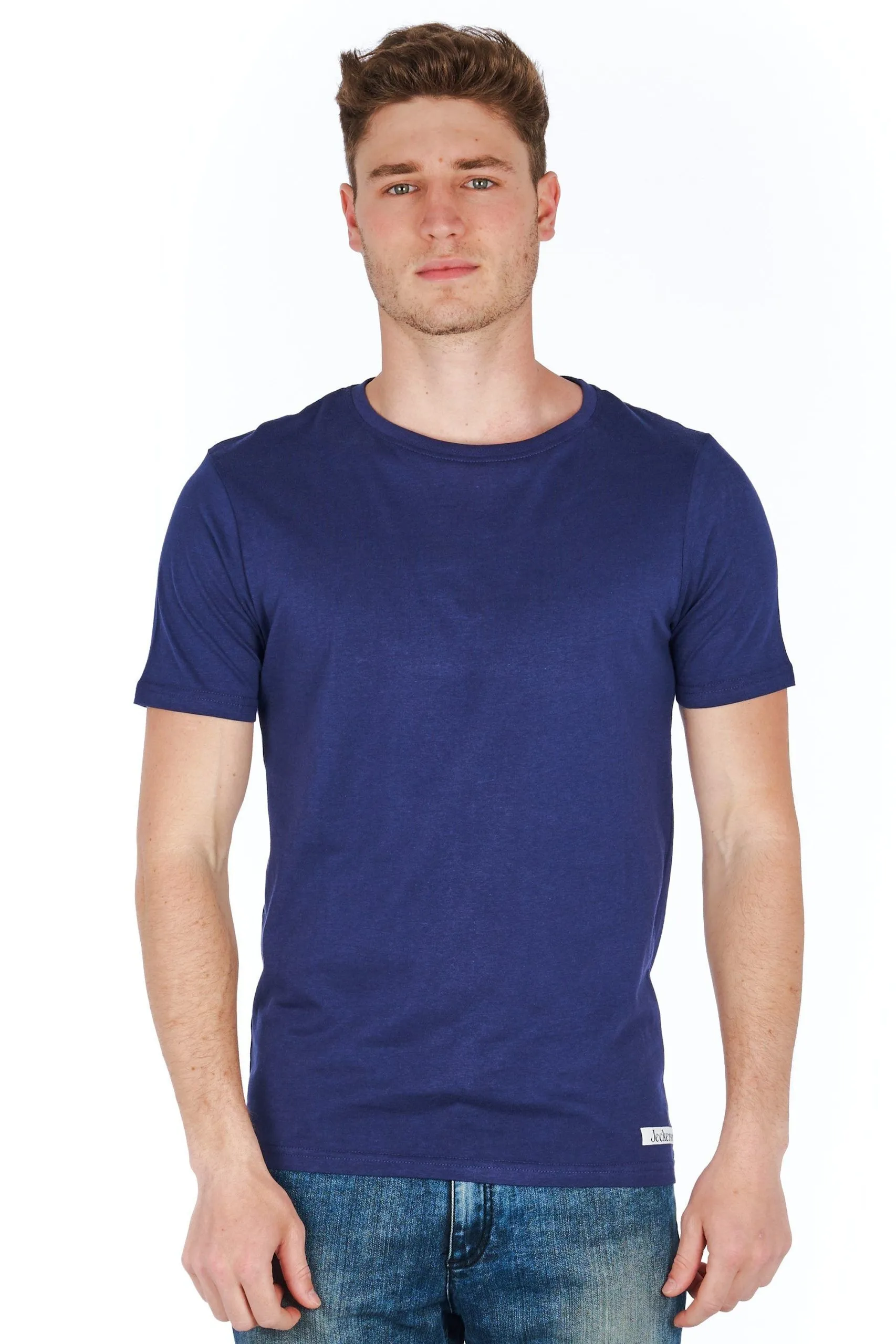 Jeckerson Men's Chic Slim-Fit Jersey Tee with Mini Logo Accent